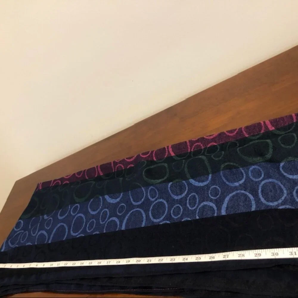 Multicolor Geometric Print Wrap Scarf.